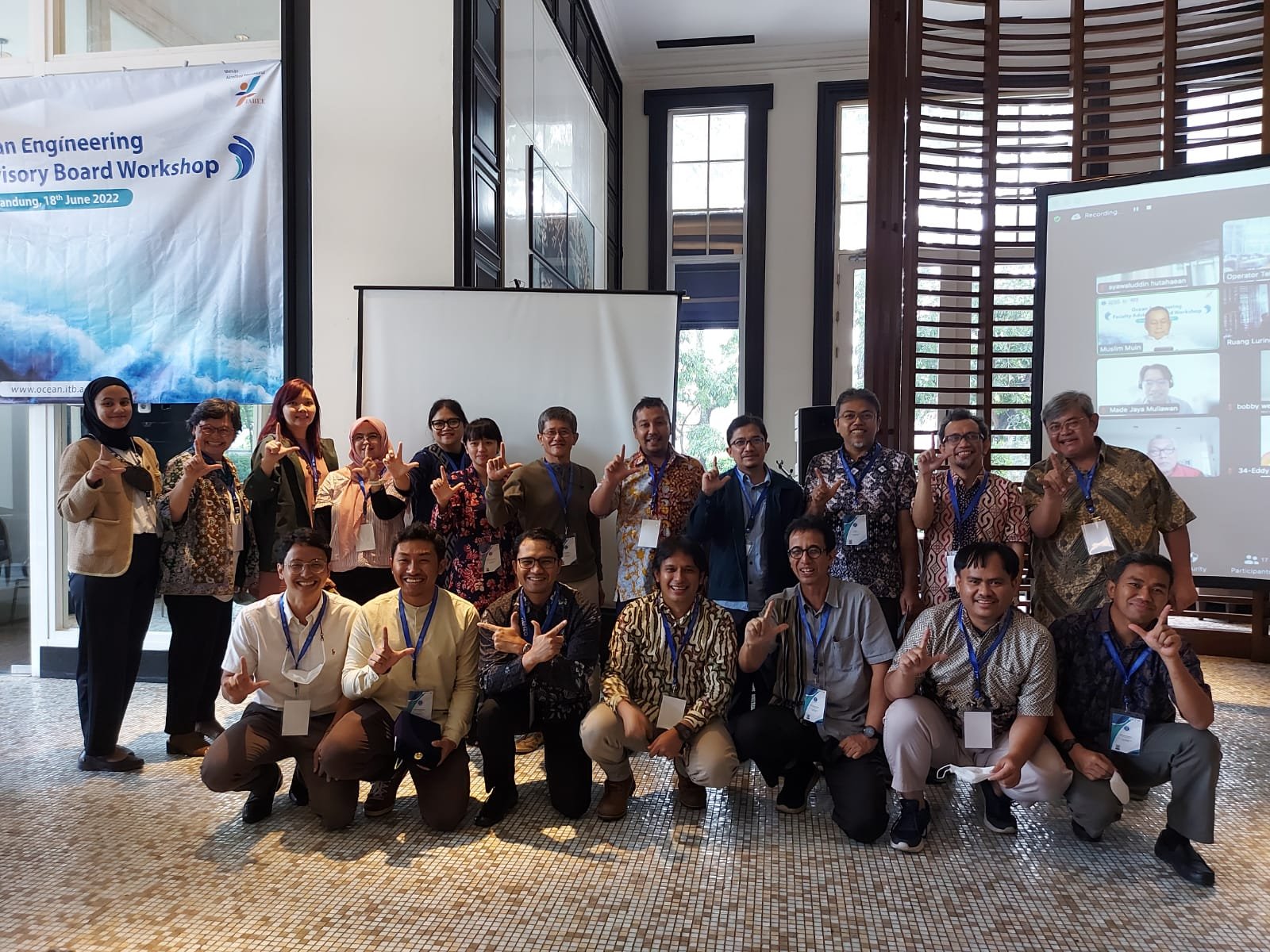 Mahasiswa Teknik Kelautan ITB Raih Juara di Kompetisi Desain Kapal Internasional